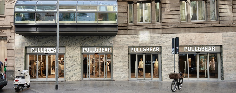 pull and bear via torino 980