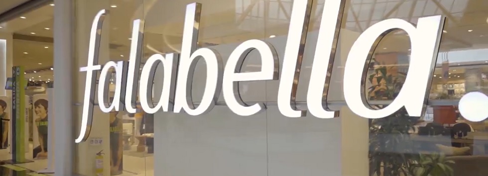 Falabella reduce sus ingresos y entra en pérdidas en el primer semestre 