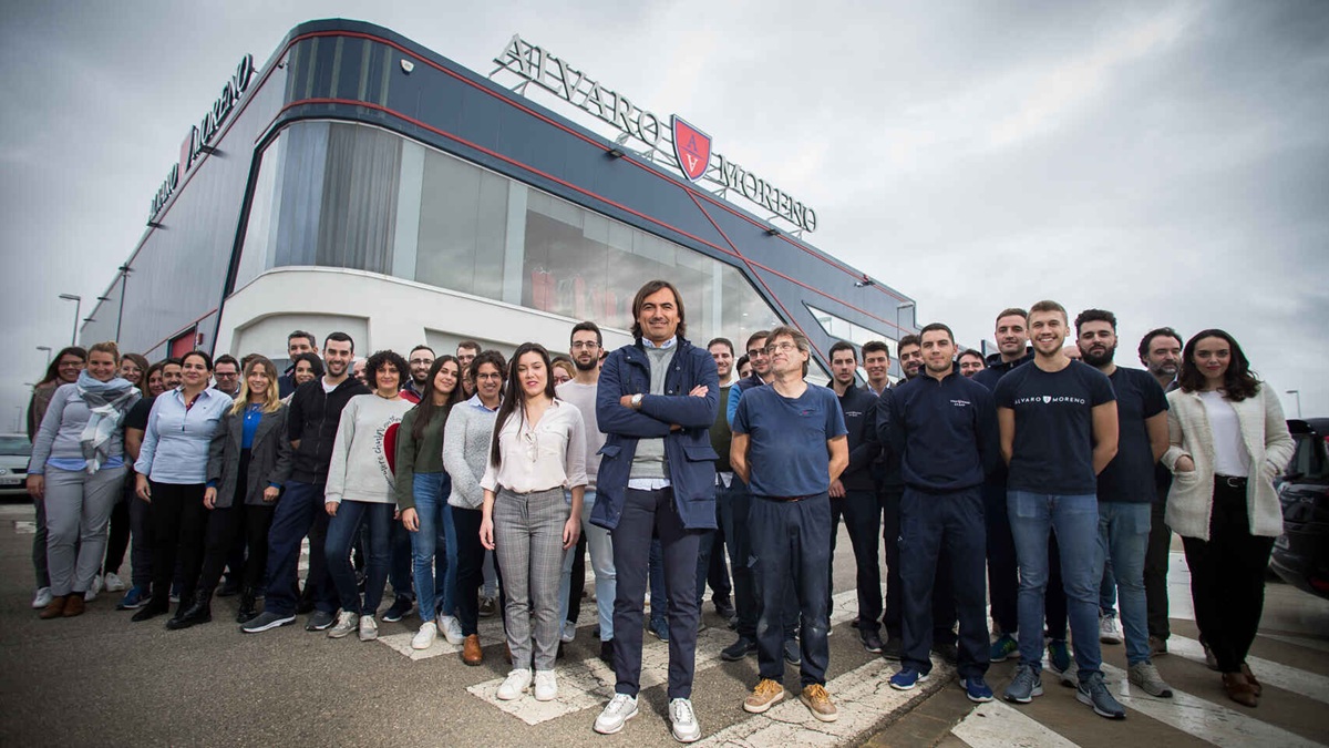 alvaro moreno equipo 1200