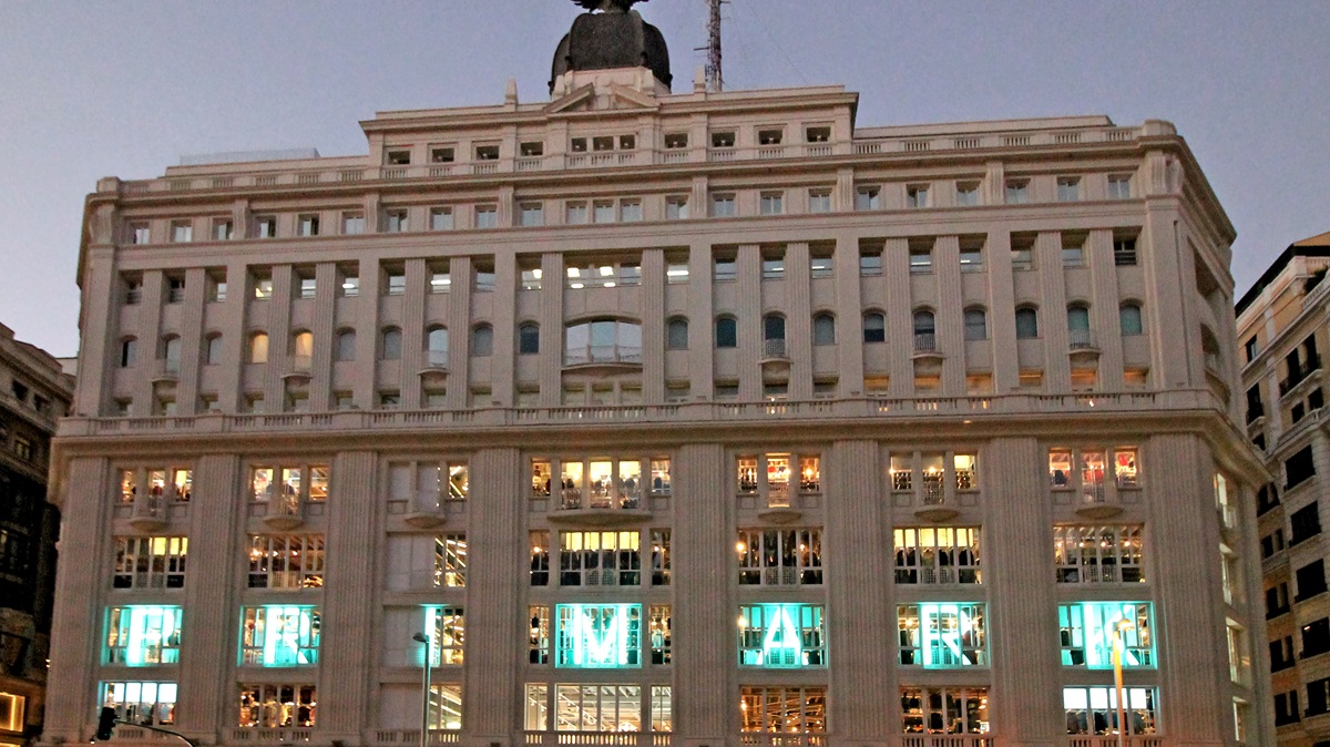 gran via 32 madrid primark 1200