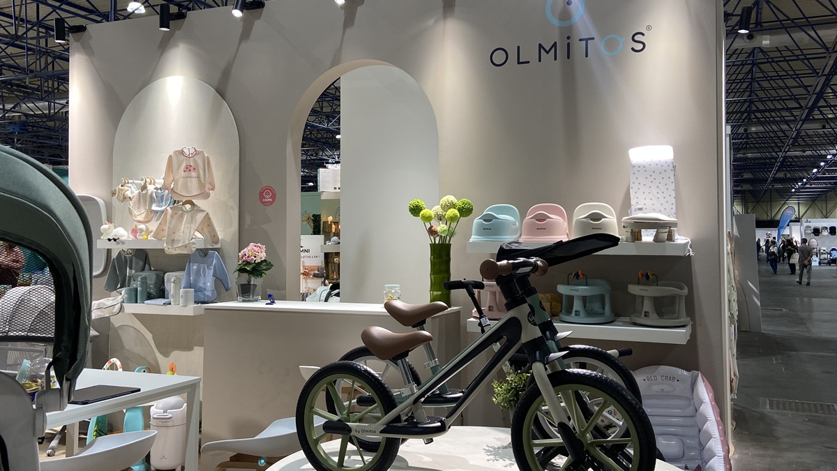 olmitos stand fimi valencia 1200