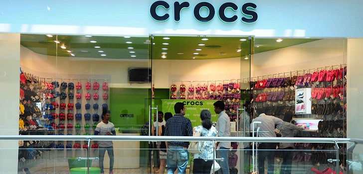  Crocs recompra el 50% de la participaci&oacute;n de Blackstone por 183,7 millones