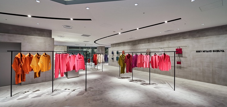 issey mistake store Tokyo Issey Miyake grows in its local market: opens store in Tokyo