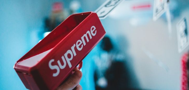 Supreme challenges its fake alter ego in Italy with its first store in Milan