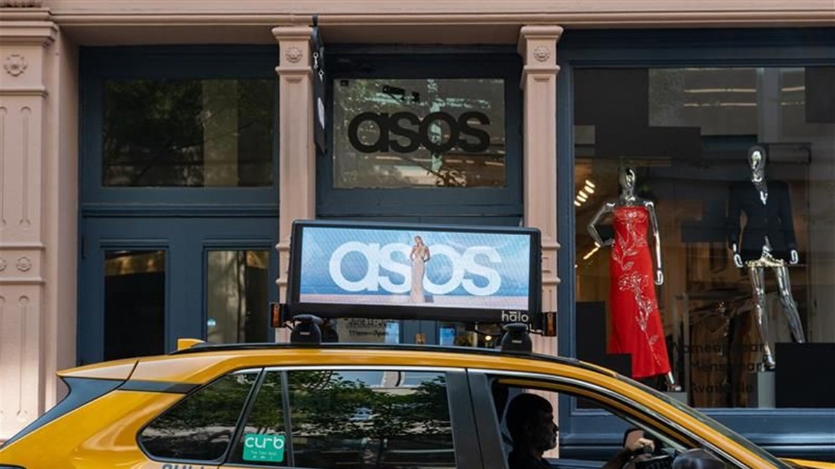 Asos Names Aaron Izzard as New CFO in Leadership Reshuffle