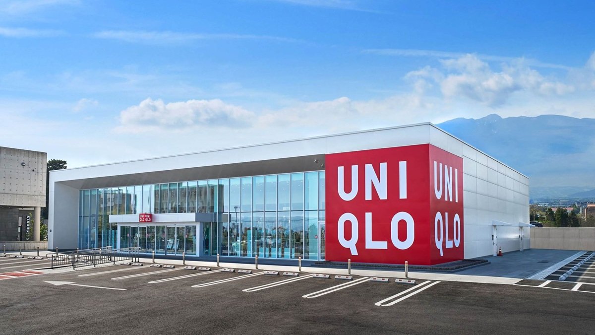 Fast Retailing Records 14.8% Sales Growth in Q1, Totals &euro;5.614 Billion