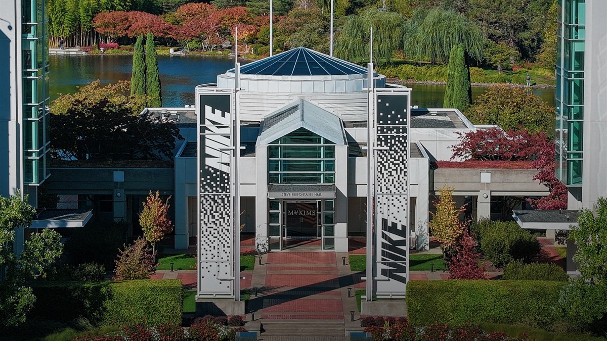Nike Honors CEO&rsquo;s Milestone with Phillip H. Knight Campus Dedication