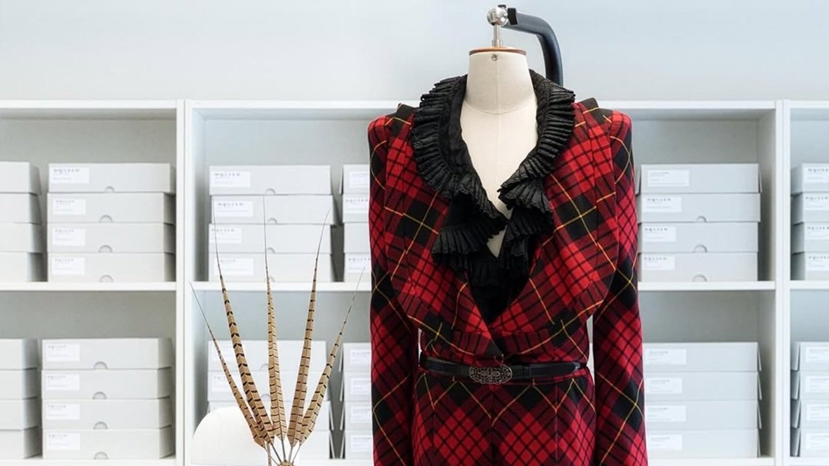 Alexander McQueen in Italy Faces Restructuring Amid Kering’s Cost-Cutting Measures