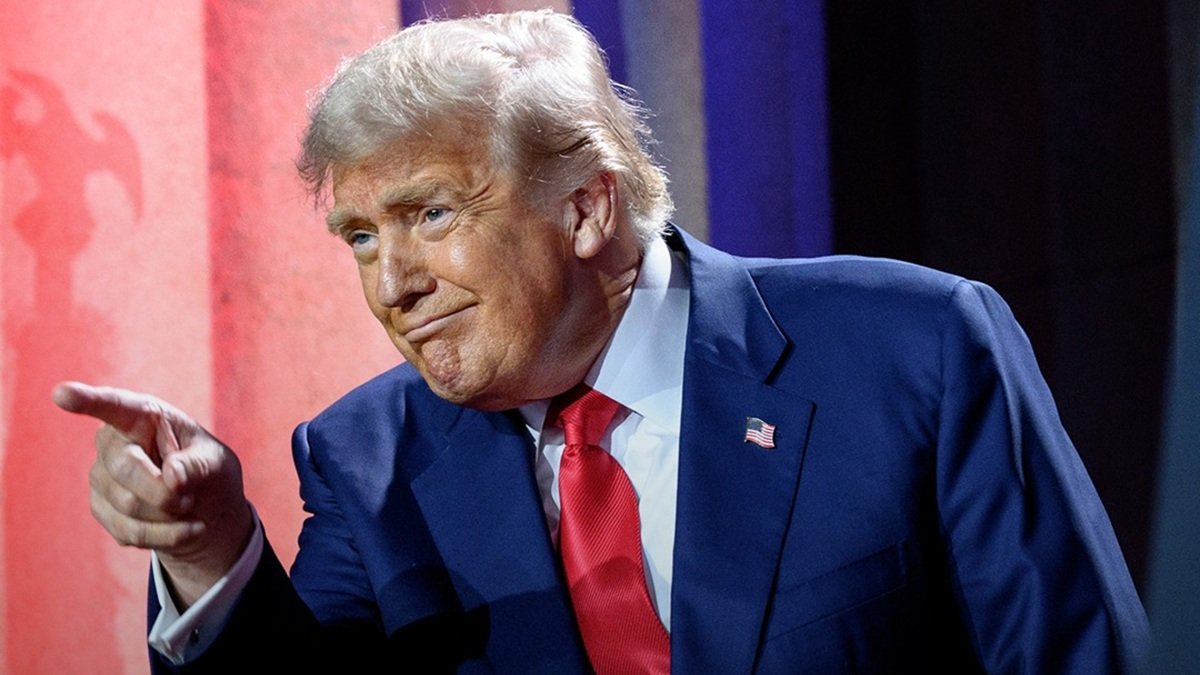 Trump Launches New Trade Strategy, Setting 10% Tariff Floor