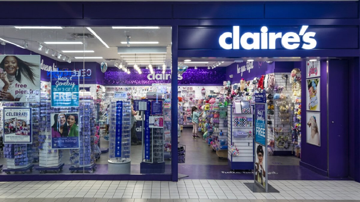 Claire&rsquo;s Taps Ex-Gap Talent to Revitalize U.S. Brand as European Markets Falter