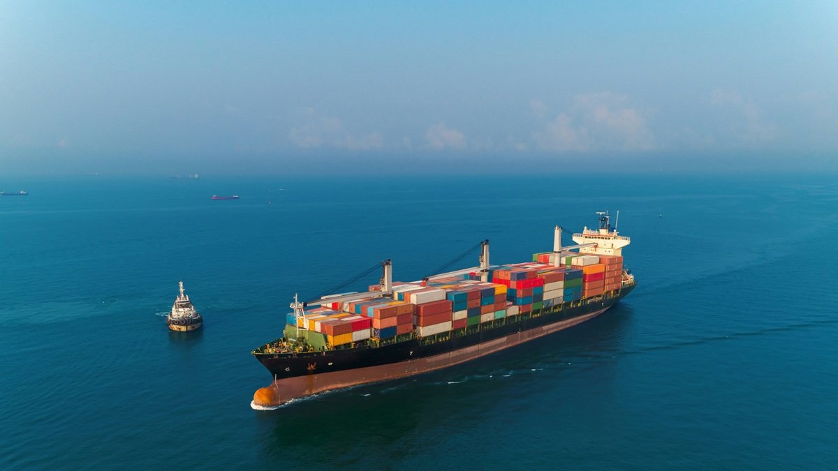 Colombian Fashion Boosts Global Presence with 2.3% Export Surge in 2025