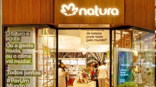 Natura Trims Sales but Slashes Losses by Fourfold Through September