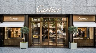 Richemont’s First-Quarter Resilience: Jewelry Shines Amid Watch Challenges