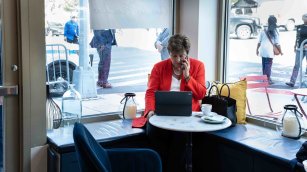 IMF Issues Caution on Global Growth Prospects as Iranian Situation Fuels Market Uncertainty