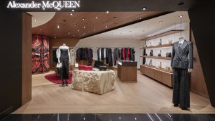 Kering Ushers in a New Era: Strategic Overhaul and Layoffs at Alexander McQueen
