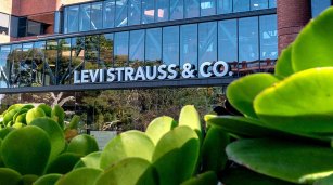 Levi&rsquo;s Teams Up with Microsoft to Streamline Digital Strategy Through AI