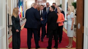 EU Finalizes Formal Agreement with US on 15% General Tariff