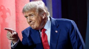 Trump Launches New Trade Strategy, Setting 10% Tariff Floor