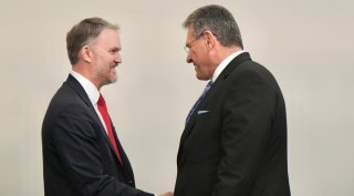 EU Prepares for Trade Battle with New Tariff Plan Targeting Key US Industries