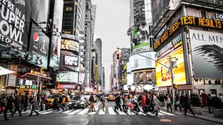 Luxury Takes a Hit: Leading Fashion Brands Experience a 0.83% Valuation Decline