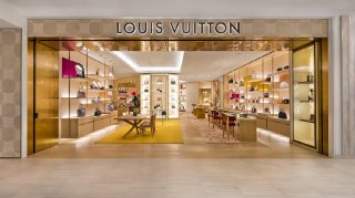 LVMH Shares Plunge, Pull Luxury Sector Down Following Disappointing Results