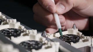 Swatch Profit Plummets in H1 as Sales Shrink by 11%