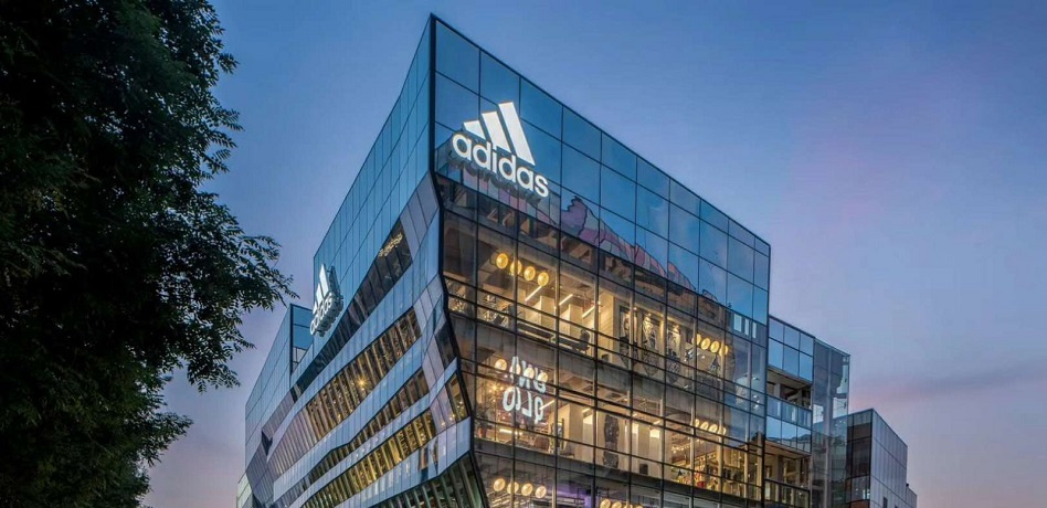 Adidas 'descabeza' España: sale la directora general y Francia liderará el sur de | Modaes