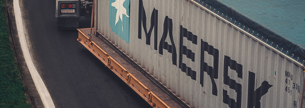 Asos firma una alianza con el gigante de logÃ­stica Maersk - Modaes