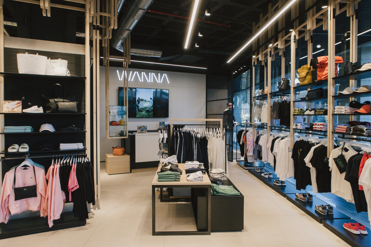 Base desembarca en con Wanna Style con una apertura en La Maquinista | Modaes