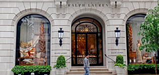 Ralph Lauren regresa a números negros en 2017 pero encoge un 7% sus ventas