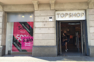 Topshop recula en España: cierra su única tienda en Barcelona