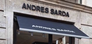 El dueño de Andrés Sardá tropieza en el primer semestre y gana un 5,4% menos