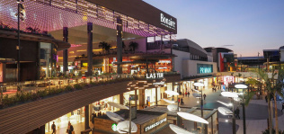 La afluencia a los centros comerciales crece un 9,6% en marzo