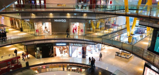 El retail vs Aena: cuarenta marcas unen fuerzas para renegociar tras el parón