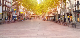 Barcelona da luz verde a la apertura del comercio los domingos hasta septiembre