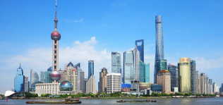 Shanghái impone confinamiento por la escalada de casos