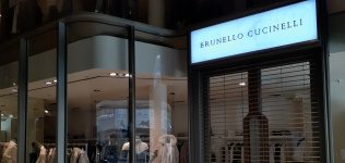 Brunello Cucinelli reduce ingresos un 10% y entra en pérdidas en 2020