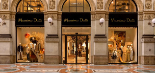 Inditex, paso atrás en el corazón de Milán: Massimo Dutti cierra en la Galleria Vittorio 