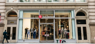 Lululemon crece un 32% en el primer trimestre y mejora previsiones