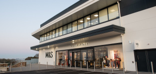 Marks&Spencer entra en pérdidas por primera vez en 94 años lastrado por la moda
