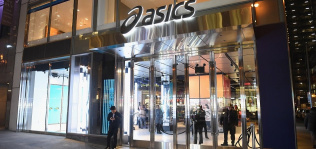 La Quinta Avenida pierde brillo: Asics cierra su ‘flagship store’