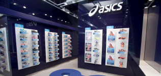 Asics sube la persiana de su mayor tienda del mundo en la Regent Street de Londres