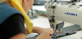 Colombia estudia elevar los aranceles a las importaciones de moda
