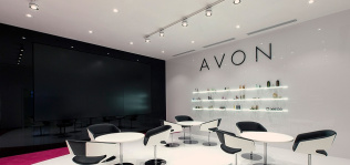 El gigante brasileño de la cosmética Natura&Co tantea la compra de Avon