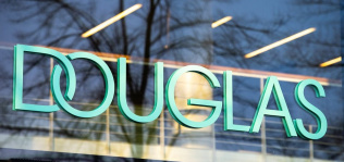 Douglas lleva la gestión de España a Italia en plena reorganización de su retail