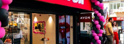 Avon le coge el gusto al retail y abre sus primeras tiendas en Reino Unido