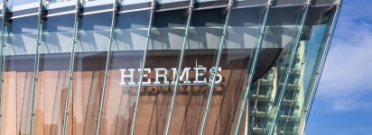 Hermès crece un 22% en el primer semestre y dispara su beneficio un 36%
