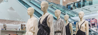 H&M da un paso atrás en China con el cierre de su mayor ‘flagship’ en el país