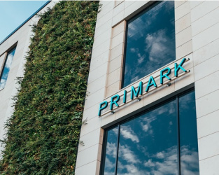 Primark reduce a la mitad su beneficio en España con un menor ritmo de crecimiento