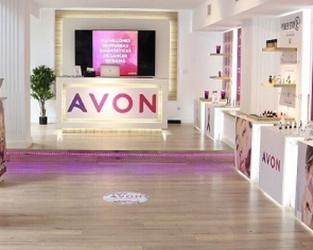 Avon prepara un nuevo ERE en España con 70 despidos